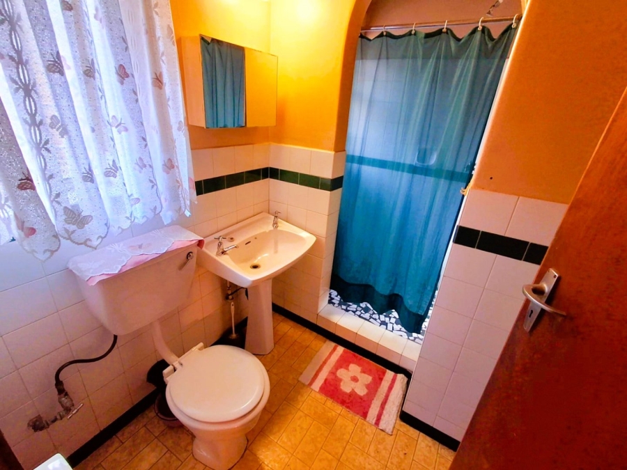 3 Bedroom Property for Sale in Vaalpark Free State